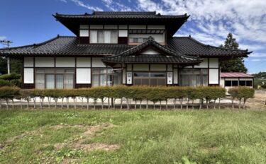 東和町安俵７区【築30年5LDK・駐車4台・カーポート付き】