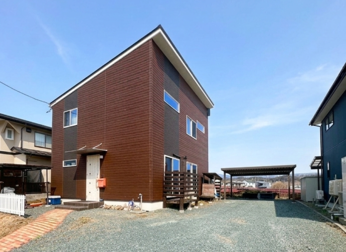 ■滝沢市巣子　アイフルホーム施工・カーポート付き３SLDK