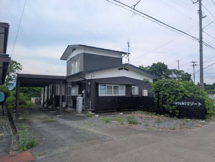 ■花巻市二枚橋第4地割【リフォーム済み・カーポート2台分付き】