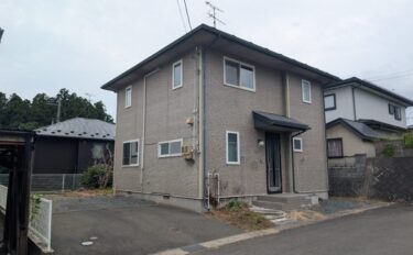 ■紫波町二日町字北七久保【太陽光パネル付き】